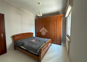 Three-room apartment Via Trieste, San Donato Milanese - photo 8