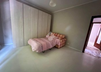 Three-room apartment Via Trieste, San Donato Milanese - photo 11