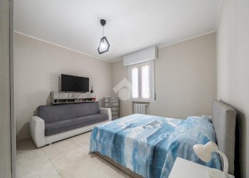 Four-room apartment Via Emilia Est, Rubiera - photo 10
