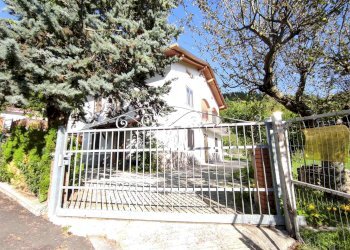 Casa indipendente Via Zanchetto 128, Camugnano - foto 2