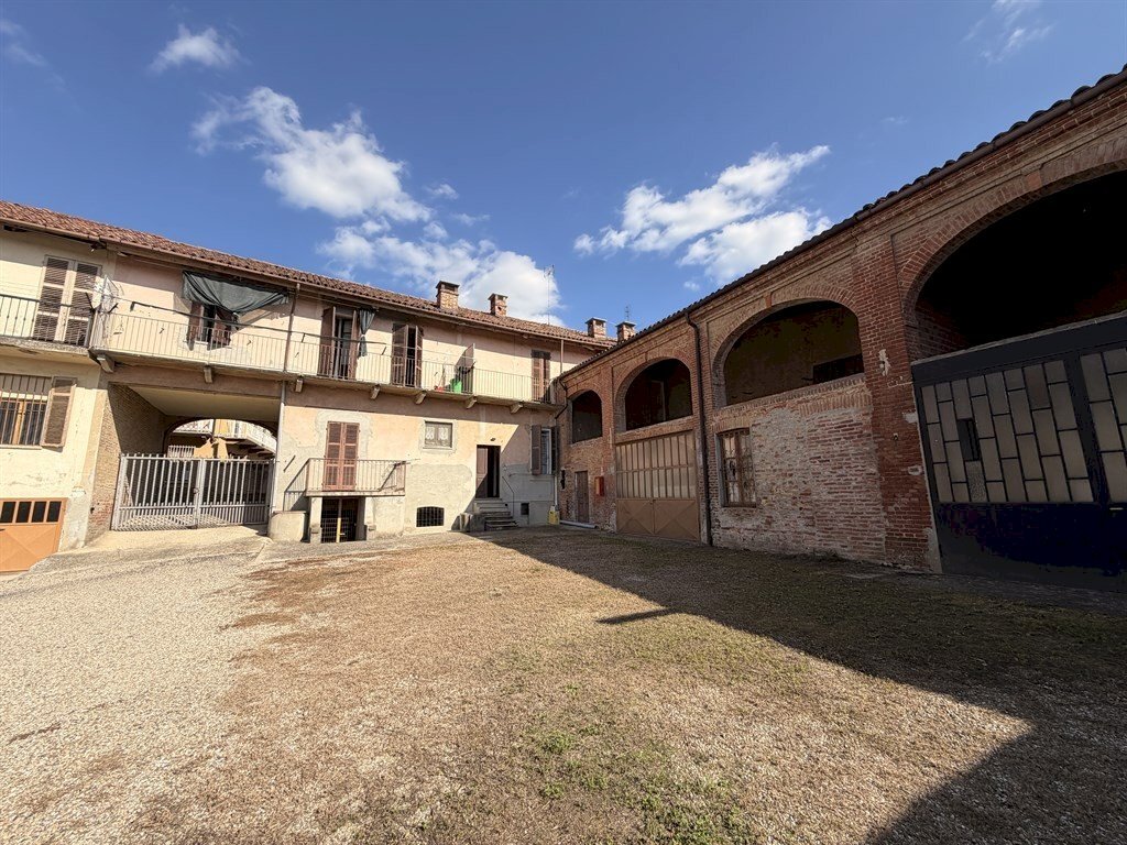 Semi-detached house Scurzolengo - photo 3