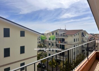 Foto 33 - Apartment via Giuseppe Saragat, Tortoreto - photo 33