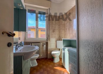 Bagno - Trilocale Via Feltre
 
19, Varese - foto 15