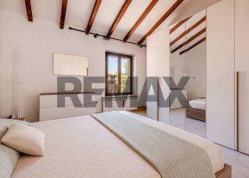Camera / camera da letto - Bilocale Via Foscarini
47, Arcisate - foto 2