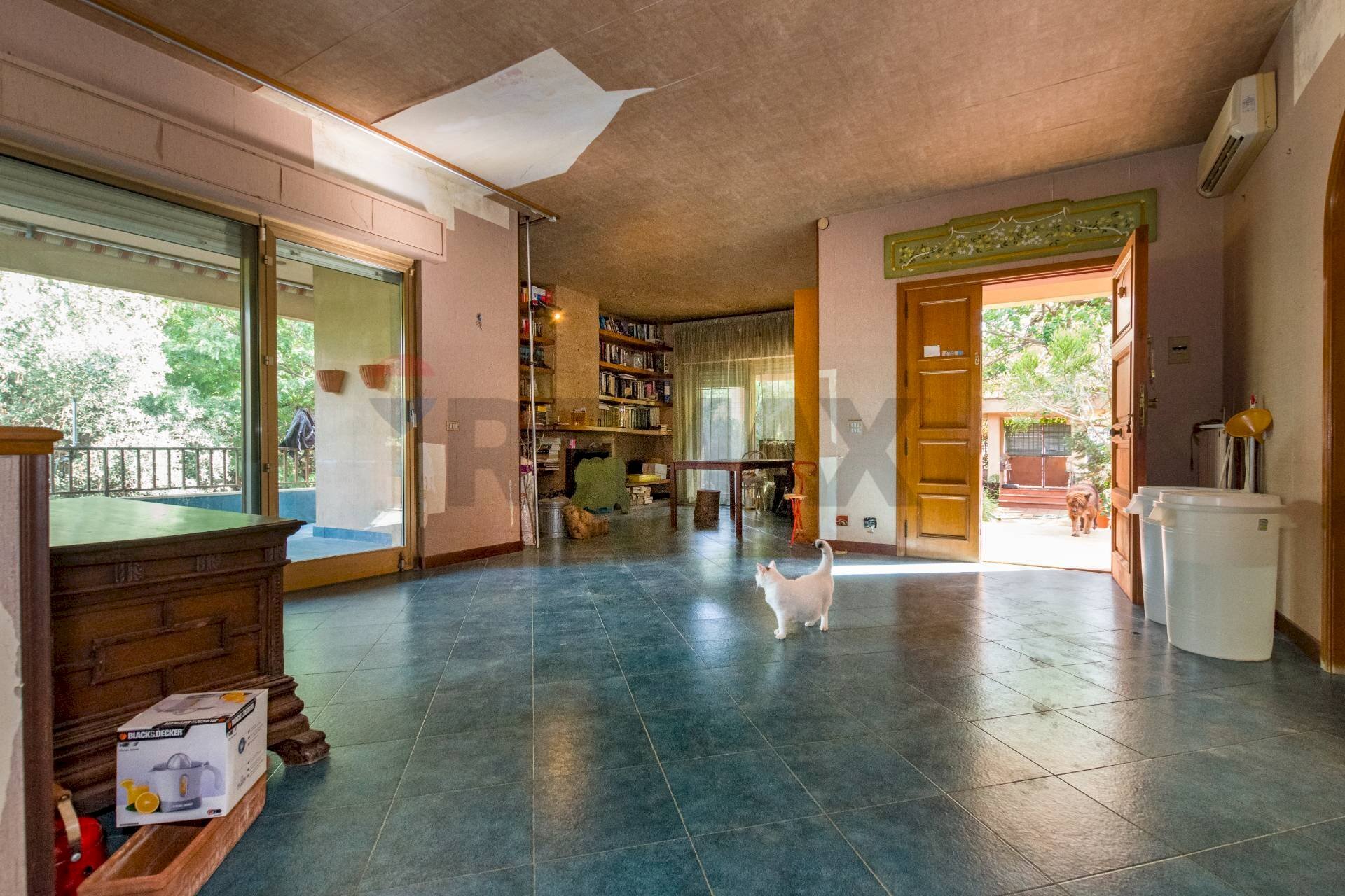 Stanza vuota - Villa Viale Regione Siciliana Nord Ovest
7800, Palermo - foto 2