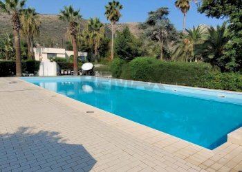 Piscina condominiale - Villa Viale Regione Siciliana Nord Ovest
 
7800, Palermo - foto 4