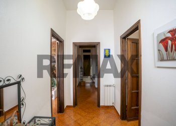 Hall / corridoio - Casa indipendente Strada 9 Praiola
 
14, Riposto - foto 7