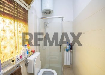 Bagno - Casa indipendente Strada 9 Praiola
 
14, Riposto - foto 22