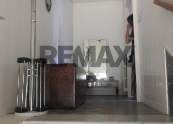 Scale - Independent house Via Serro
 
39, Cesarò - photo 15