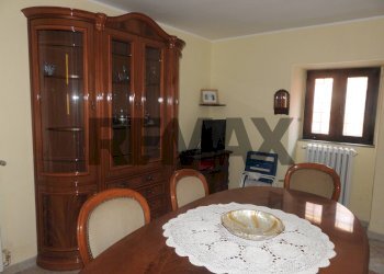 Sala da pranzo - Independent house Via Serro
 
39, Cesarò - photo 28