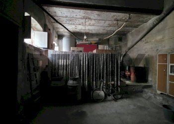 Dispensa di stoccaggio - Independent house Via Serro
 
39, Cesarò - photo 29