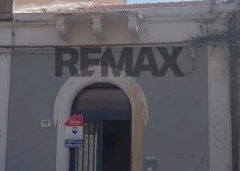 Edificio all\'aperto - Casa indipendente Via Caduti Del Lavoro
 
122, Catania - foto 1