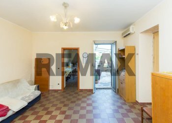 Soggiorno - Casa semi indipendente Strada 5
 
6, Riposto - foto 7