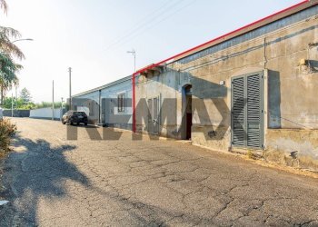 Casa all\'aperto - Casa semi indipendente Strada 5
 
6, Riposto - foto 1