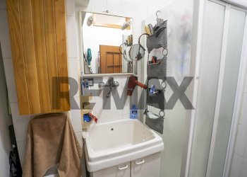 Bagno - Four-room apartment Via Giuseppe Verdi
 
1, Valverde - photo 17