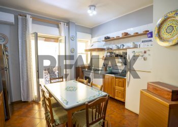 Cucina - Four-room apartment Via Giuseppe Verdi
 
1, Valverde - photo 23