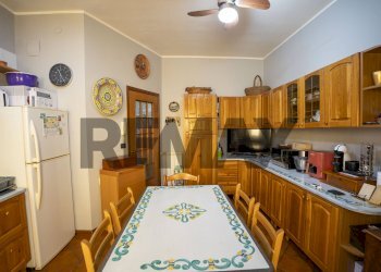 Cucina - Four-room apartment Via Giuseppe Verdi
 
1, Valverde - photo 25