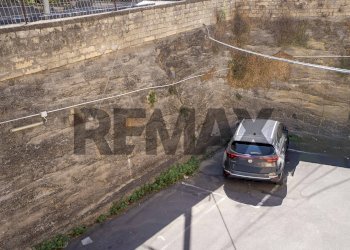 Non correlato - Four-room apartment Via Giuseppe Verdi
 
1, Valverde - photo 28