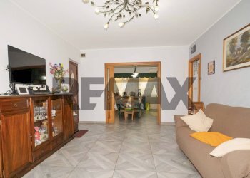 Soggiorno - Quadrilocale Viale Bummacaro
 
14, Catania - foto 5