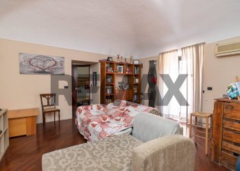 Soggiorno - Appartamento Via Antonino di Sangiuliano
 
139, Catania - foto 19