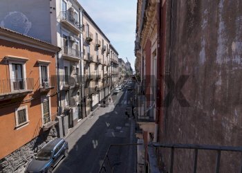 Edificio all\'aperto - Appartamento Via Antonino di Sangiuliano
 
139, Catania - foto 40