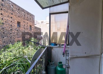 Balcone - Appartamento Via Antonino di Sangiuliano
 
139, Catania - foto 42