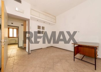 Stanza vuota - Office Viale Diaz
228, Montevarchi - photo 5