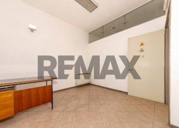 Stanza vuota - Office Viale Diaz
228, Montevarchi - photo 6