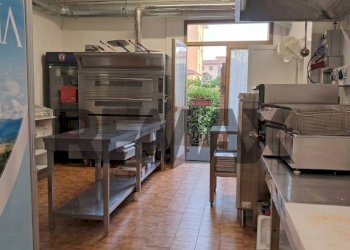 Cucina - Locale Commerciale Località Bagnoro
2/G, Arezzo - foto 8