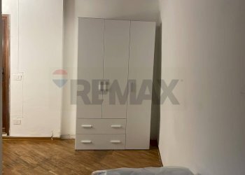 Camera / camera da letto - Three-room apartment Via Fabretti
55, Perugia - photo 4