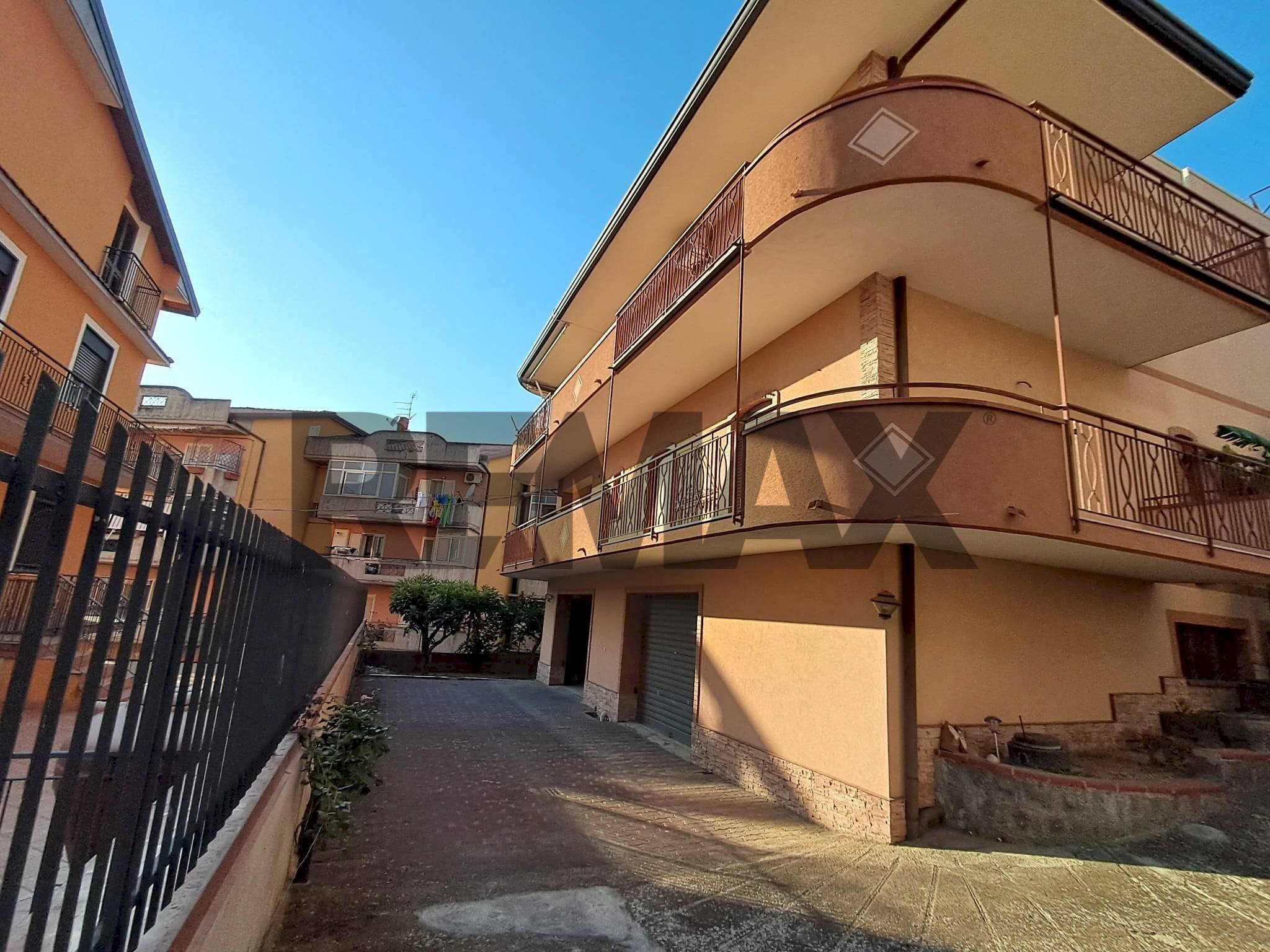 Edificio all\'aperto - Casa semi indipendente Via Regina Margherita
155, Gaggi - foto 3