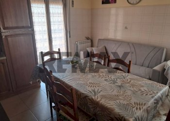 Sala da pranzo - Semi-detached house Via Regina Margherita
 
155, Gaggi - photo 9