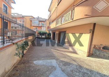 Edificio all\'aperto - Semi-detached house Via Regina Margherita
 
155, Gaggi - photo 10