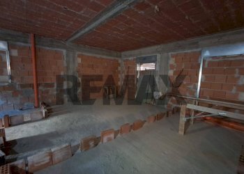 Parcheggio - Semi-detached house Via Regina Margherita
 
155, Gaggi - photo 38