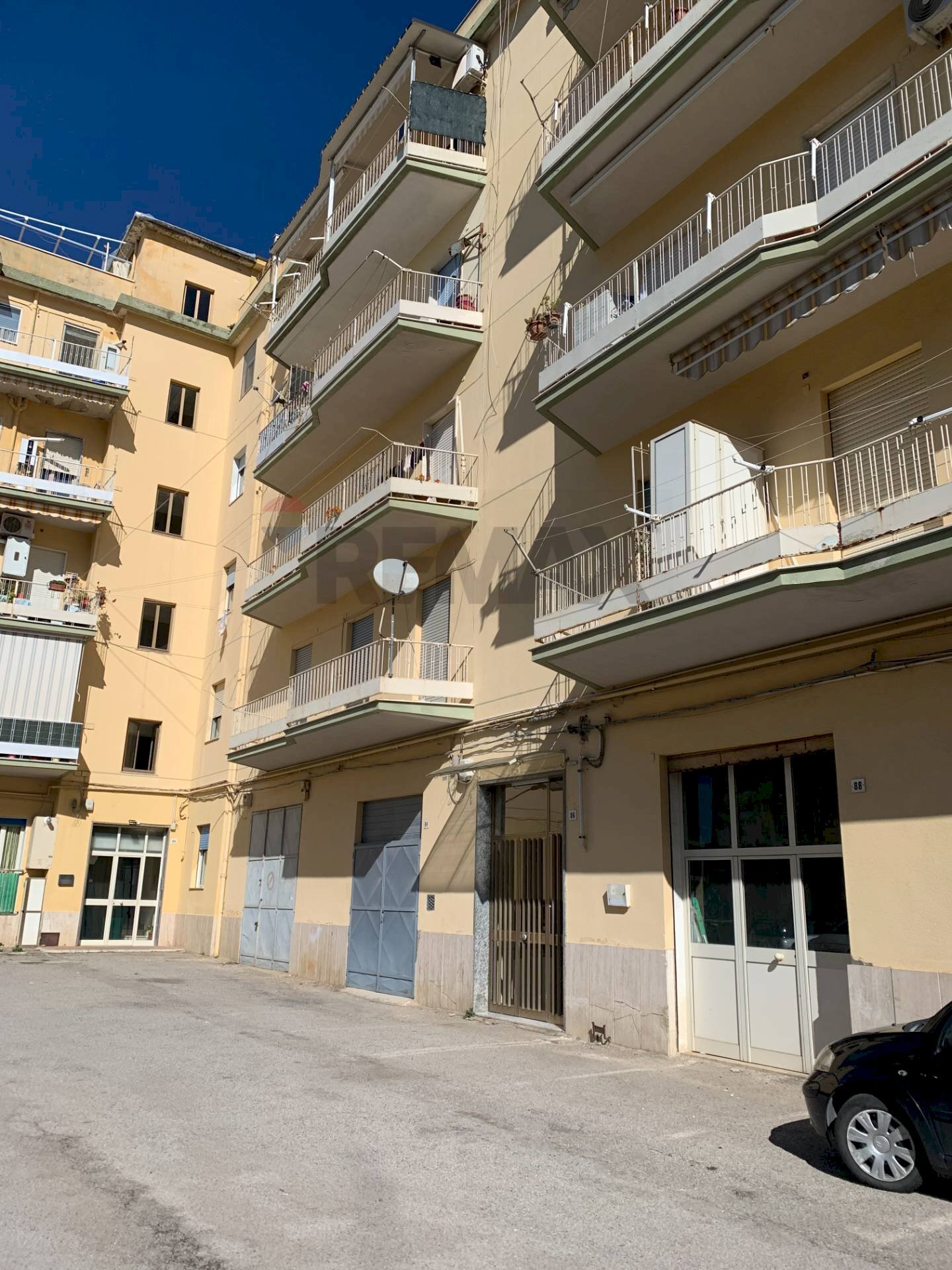 Edificio all\'aperto - Apartment Via San Giovanni Bosco
86, Caltanissetta - photo 2