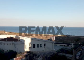 Vista dell\'acqua - Bilocale Via Sicilia
 
s.n, Siracusa - foto 10