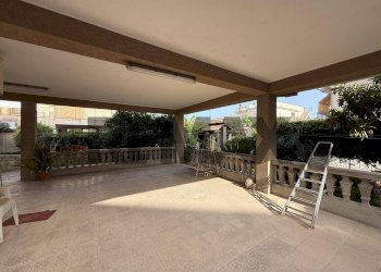 Terrazza - Villa Via Taro
 
12, Priolo Gargallo - photo 8