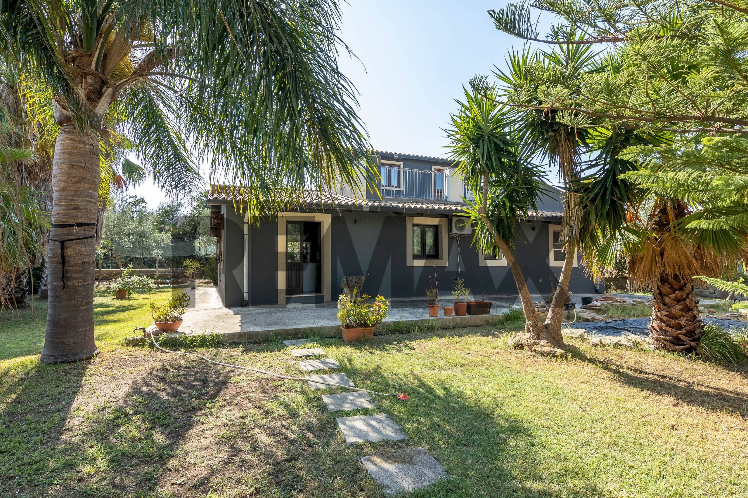 Casa all\'aperto - Villa Via per Canicattini
 
29, Siracusa - photo 3