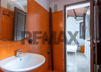 Bagno - Villa Via per Canicattini
 
29, Siracusa - photo 30