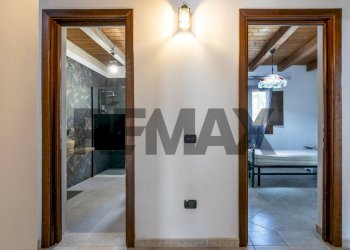 Hall / corridoio - Villa Via per Canicattini
 
29, Siracusa - photo 31
