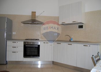 Foto 4 - Four-room apartment Via Francesco Crispi
 
32, L'Aquila - photo 4
