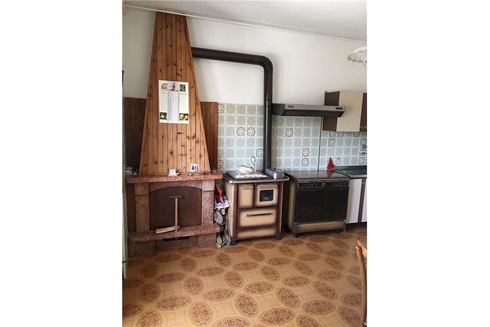 Cucina - Casa indipendente Via Circonvallazione Sud
snc, San Pio delle Camere - foto 2