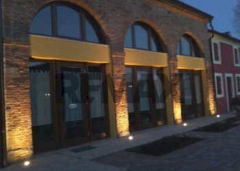 Edificio all\'aperto - Agriturismo Via Pozze
63, Oppeano - foto 7