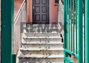 Scale - Villa Strada Vicinale della Carlina
 
17A, Novara - photo 3