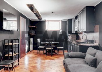 Sala da pranzo - Villa Strada Vicinale della Carlina
 
17A, Novara - photo 38