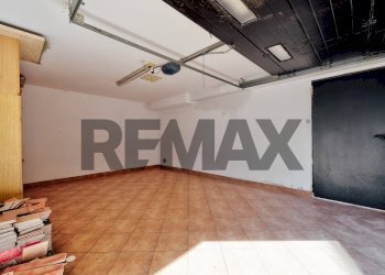 Stanza vuota - Villa Strada Vicinale della Carlina
 
17A, Novara - photo 48