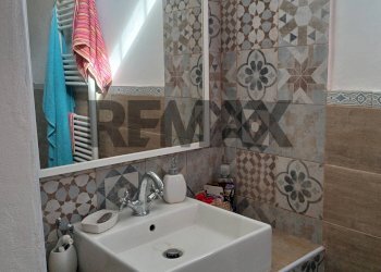 Bagno - Two-room apartment Via Pollaioli
 
103, Pavia - photo 16