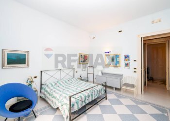 Camera / camera da letto - Casa indipendente Corso Lorenzo Fazzini
 
11, Vieste - foto 19