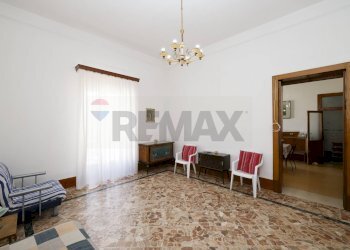 Soggiorno - Casa indipendente Corso Lorenzo Fazzini
 
11, Vieste - foto 26