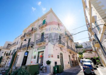 Edificio all\'aperto - Casa indipendente Corso Lorenzo Fazzini
 
11, Vieste - foto 30